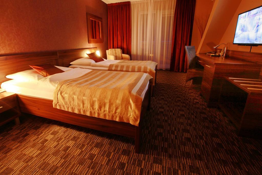 City Hotel Nitra With Free Parking ห้อง รูปภาพ