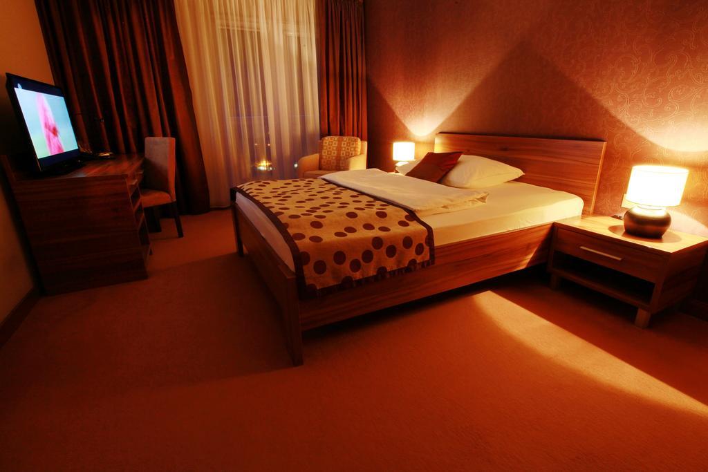 City Hotel Nitra With Free Parking ห้อง รูปภาพ